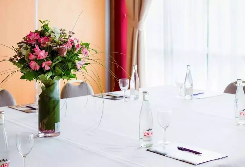 فندق Mercure Nevers Pont De Loire