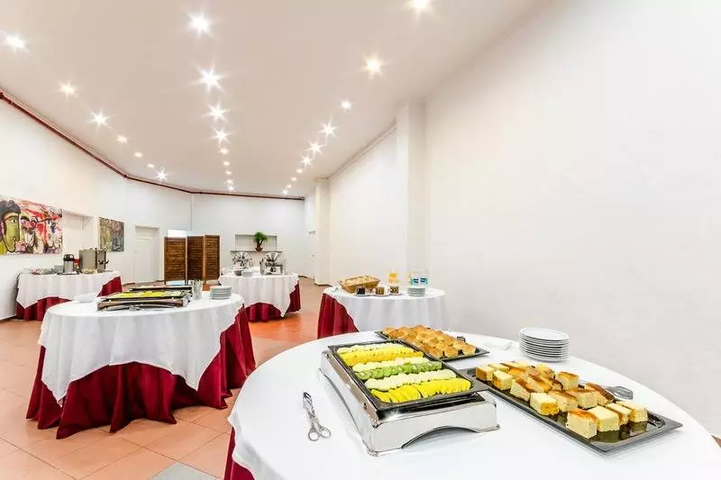 Hotel Residencial Jardim Da Amadora