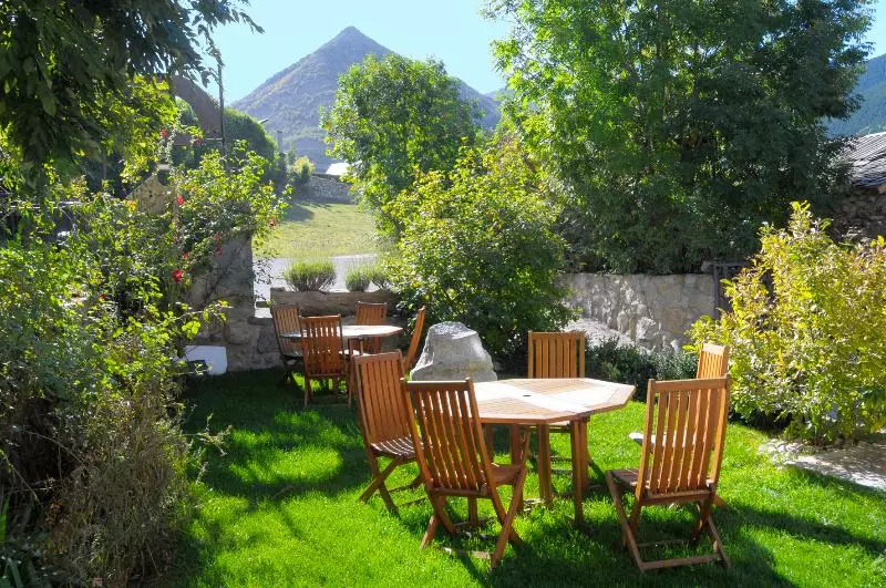 田舎風ホテル Casa Cornel