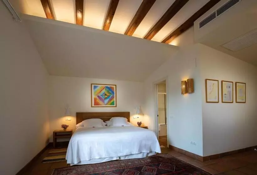 Сельский отель Tancat De Codorniu