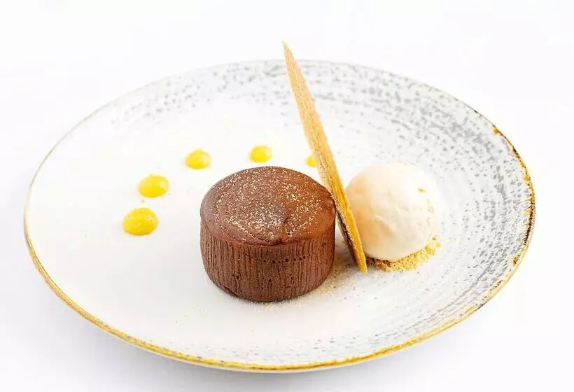 Hotelli Sofitel London Gatwick