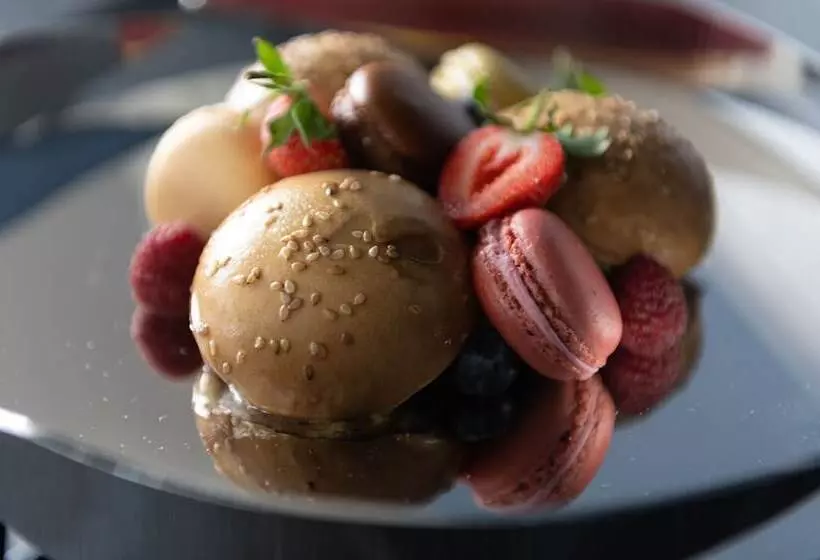 Hotelli Sofitel London Gatwick