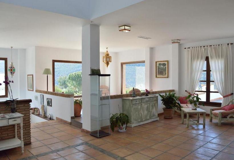 Hotel Taray Botanico