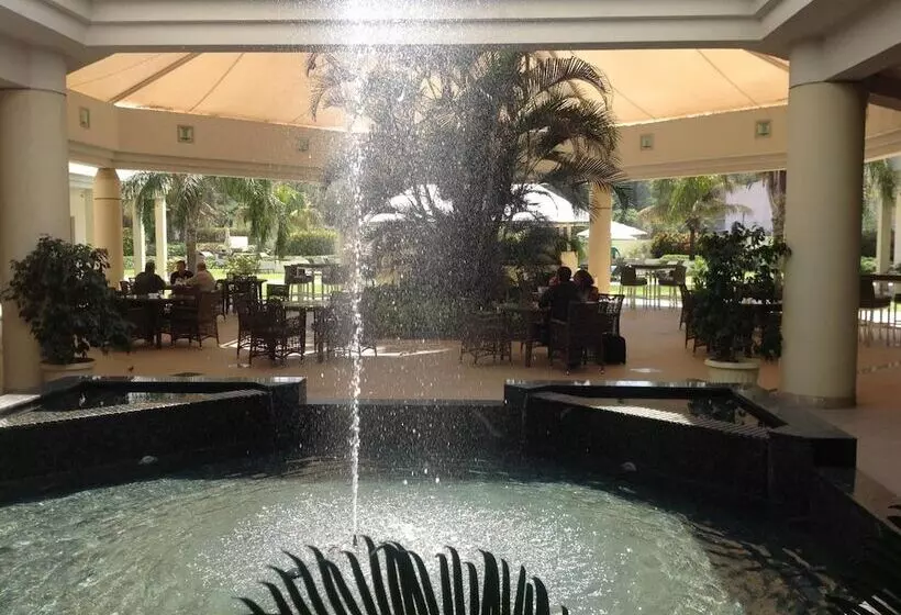 Отель Vip Grand Maputo