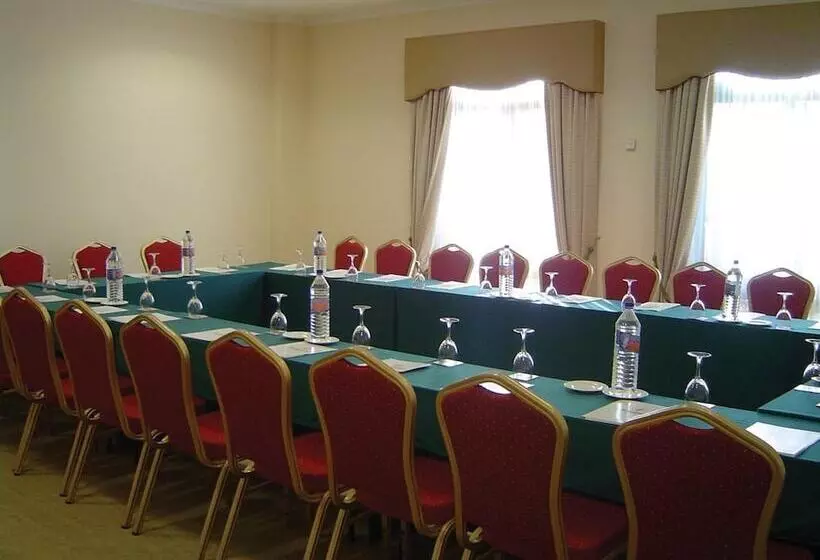 Отель Vip Grand Maputo