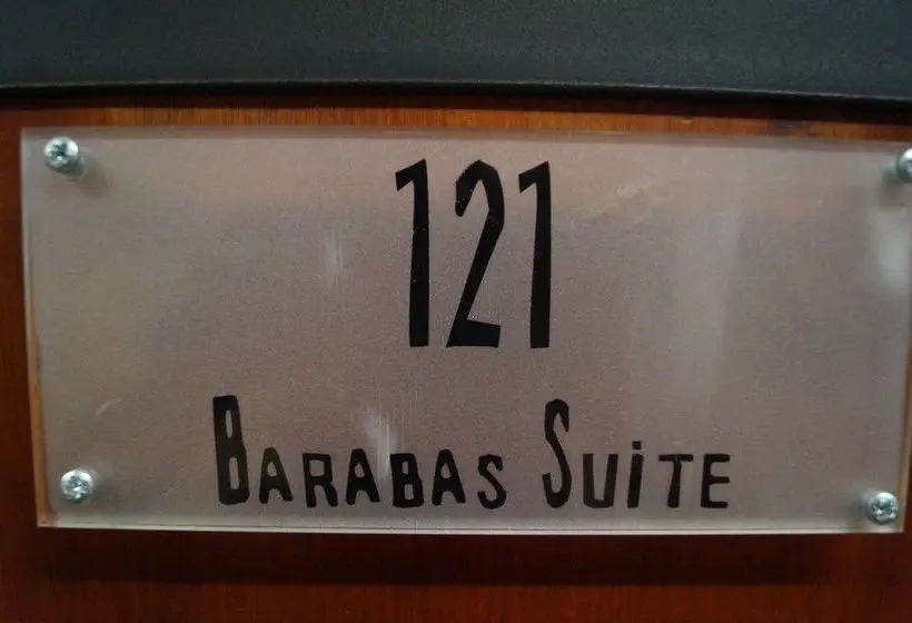 Jailhotel Lowengraben