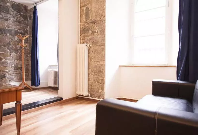 Jailhotel Lowengraben