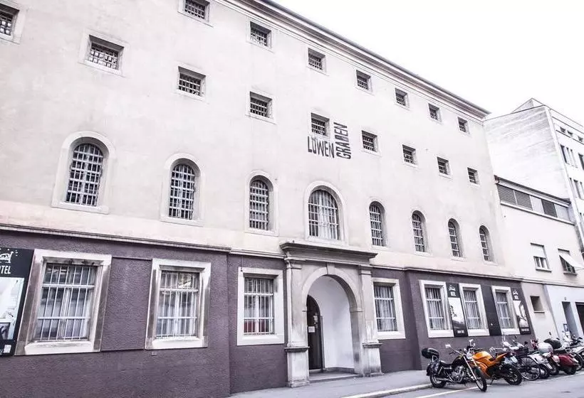 Jailhotel Lowengraben
