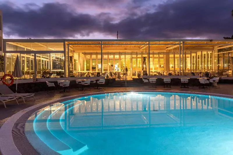 Oasis Lanz Beach Mate