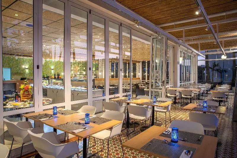 Oasis Lanz Beach Mate