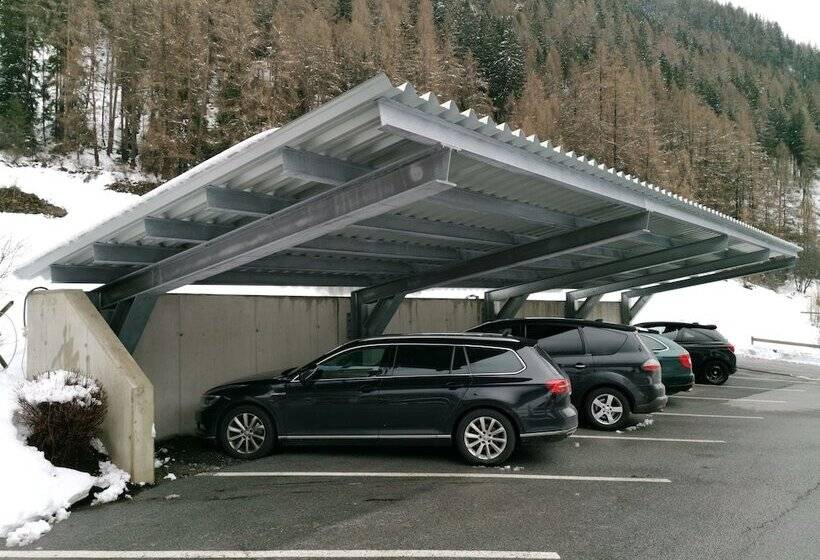 پانسیون Garni Schönblick