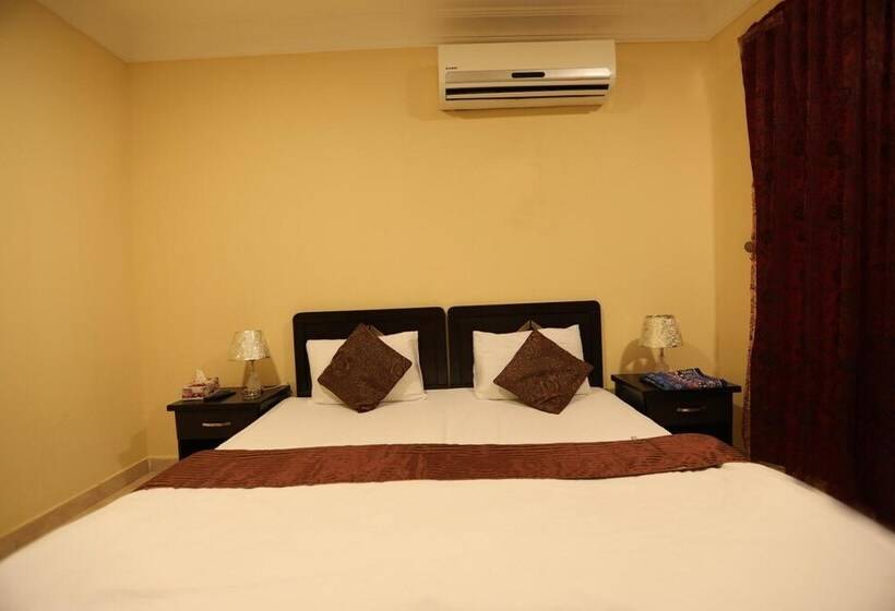 Al Eairy Furnished Apartments Dammam 8