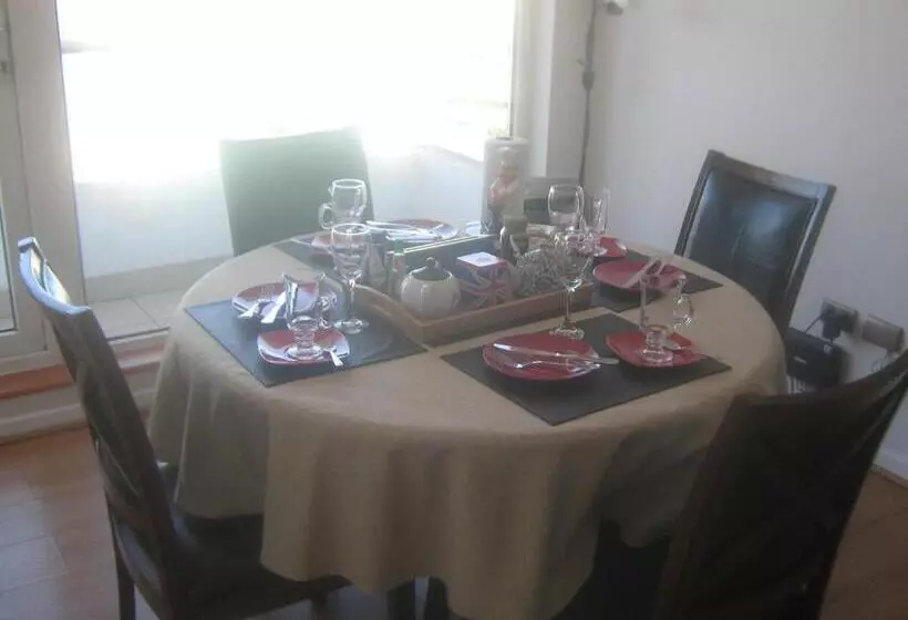 Departamento Parque Urbano 1710