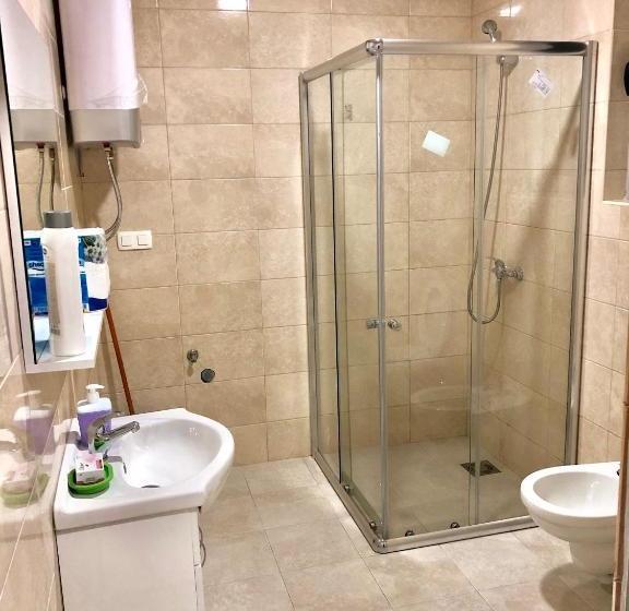 پانسیون Apartmani Maja