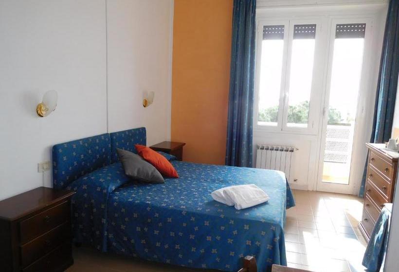 Pensjonat Baia Delle Favole Affittacamere