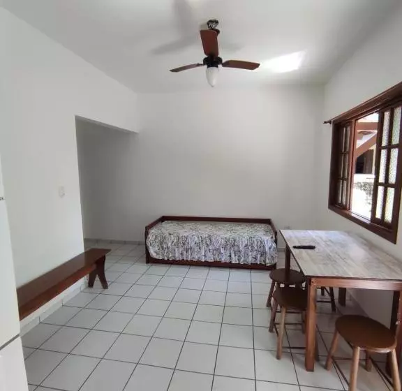 ペンション Chalés Carioca Prumirim Ubatuba