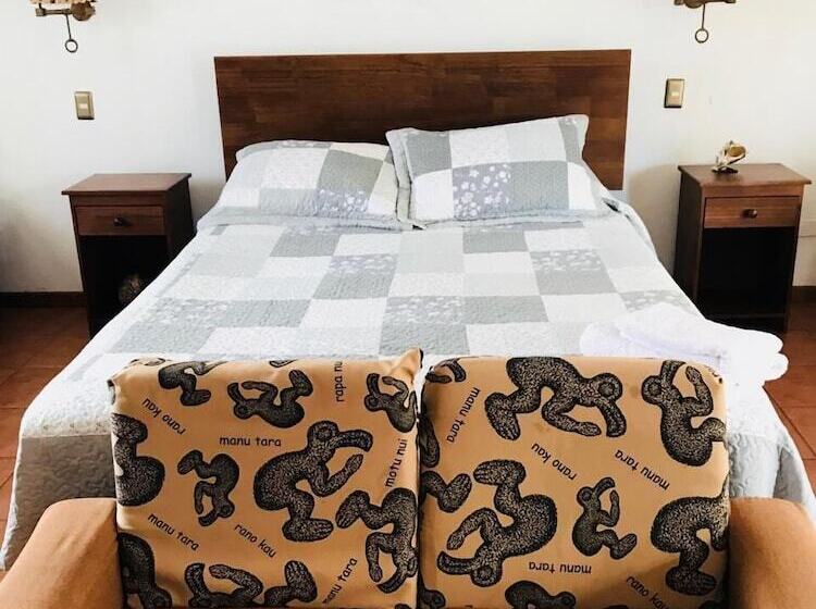 Пансион Hostal Harepakoba