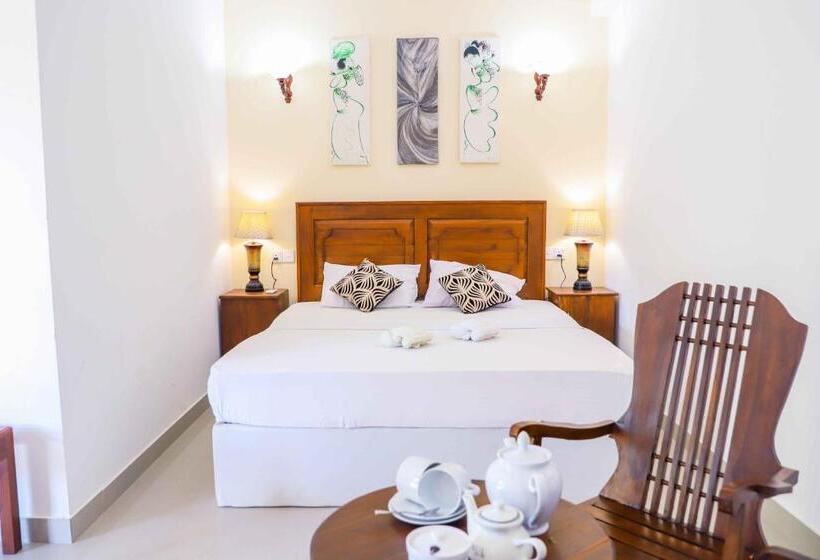 Пансион Illamperuma Leisure