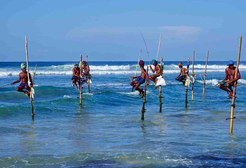 Пансион Illamperuma Leisure