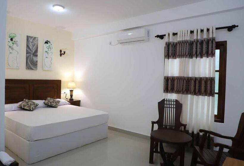 Пансион Illamperuma Leisure