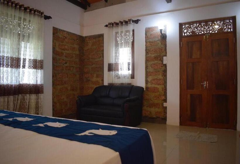 Пансион Illamperuma Leisure