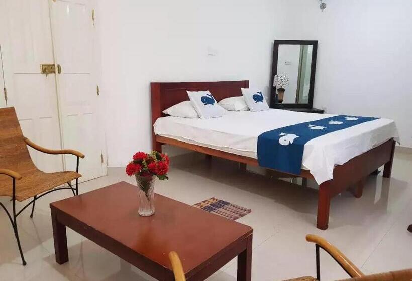 Пансион Illamperuma Leisure