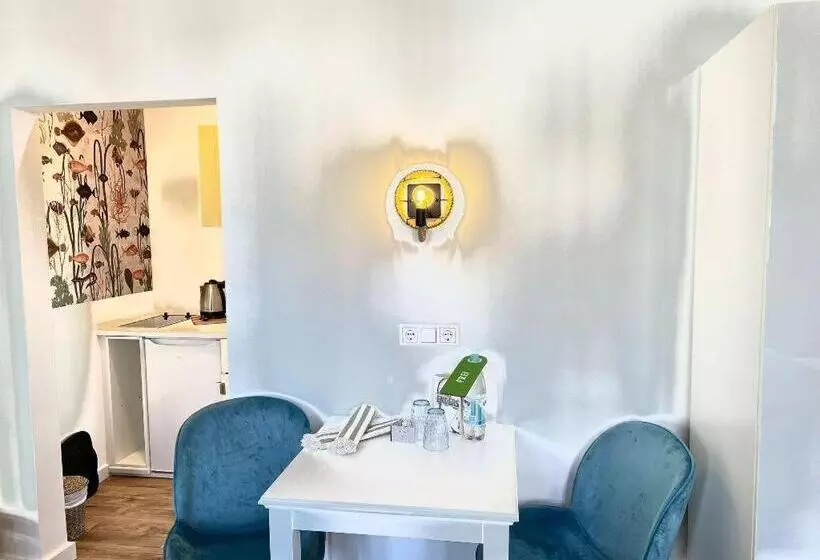 ペンション Kapitaenshauslassenzimmerpenelope