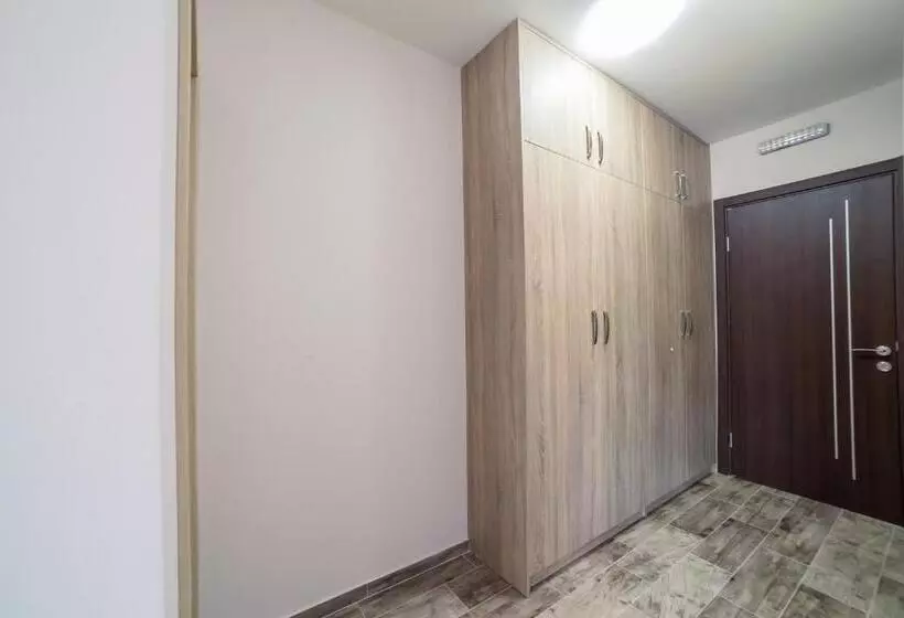 پانسیون Milara Apartments