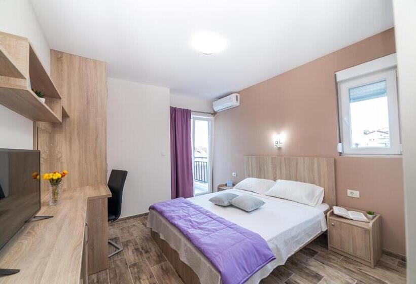 پانسیون Milara Apartments