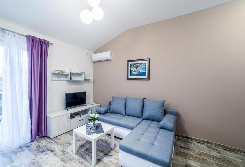 پانسیون Milara Apartments