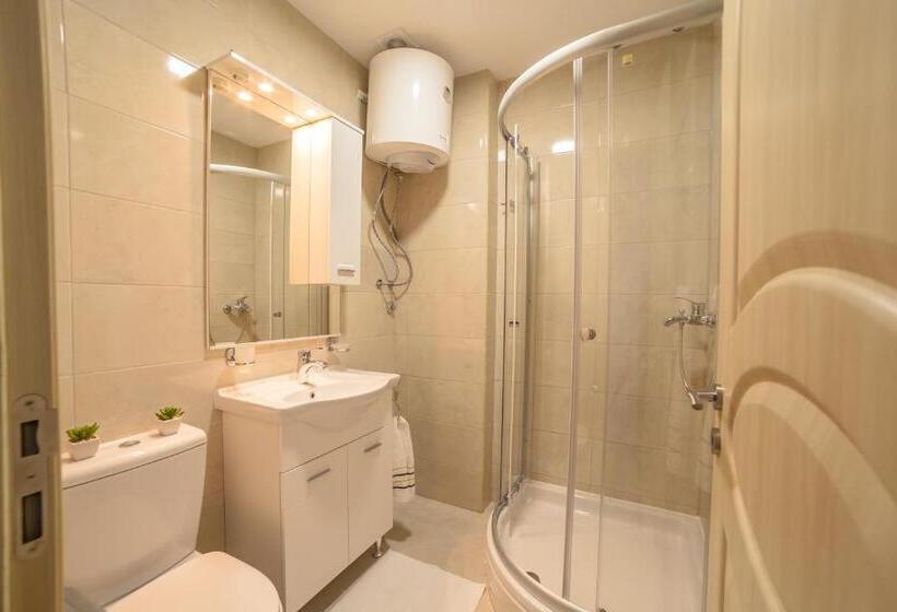 پانسیون Milara Apartments