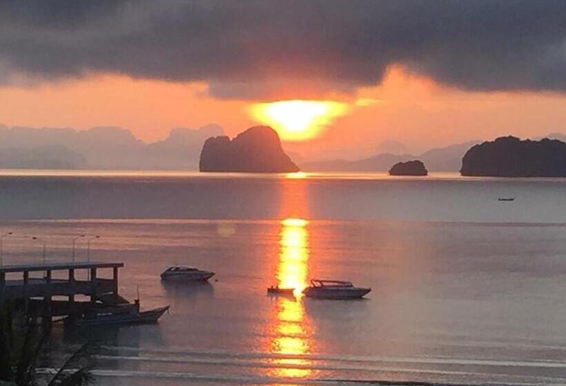 פנסיון Namtok Bungalows