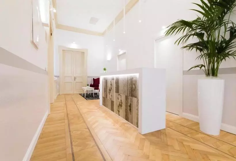 پانسیون Residenza Degli Artisti