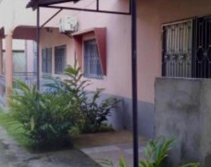 Vicky Appartements Palmengarten Douala Maképè Belavie