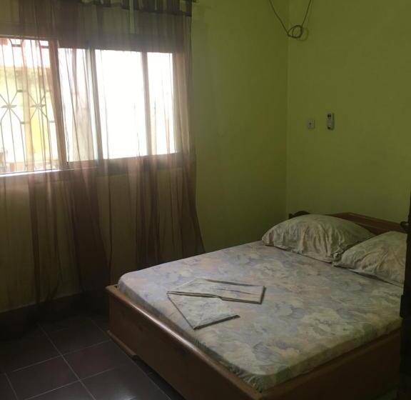 Vicky Appartements Palmengarten Douala Maképè Belavie