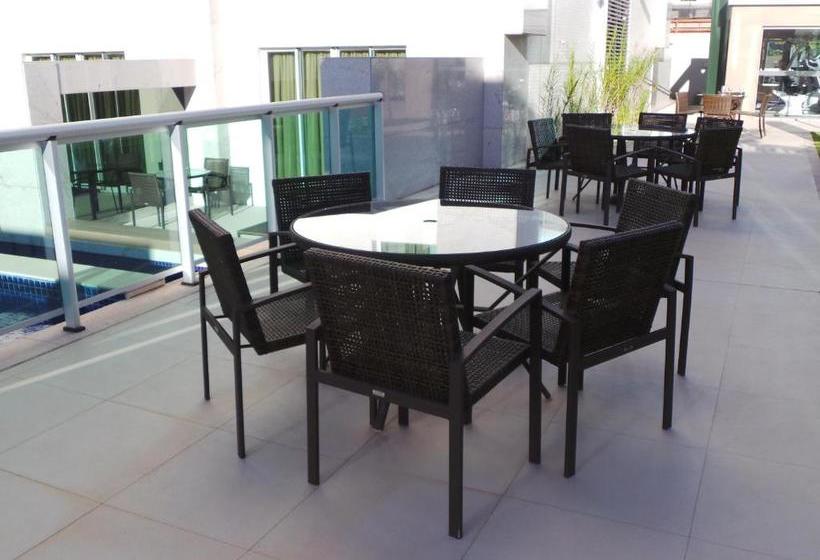 Flat Particular Jade Brasilia 1004 E 1006 Com Garagem