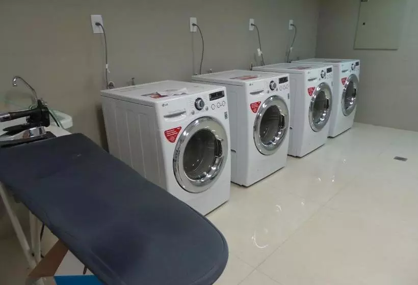 Flat Particular Jade Brasilia 1004 E 1006 Com Garagem