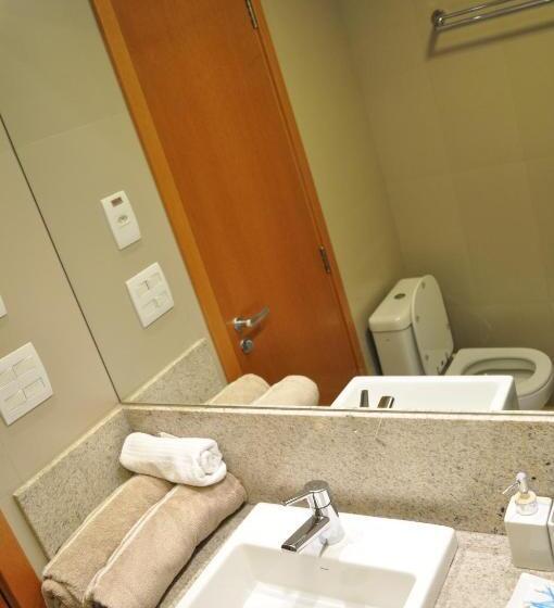 Flat Particular Jade Brasilia 1004 E 1006 Com Garagem