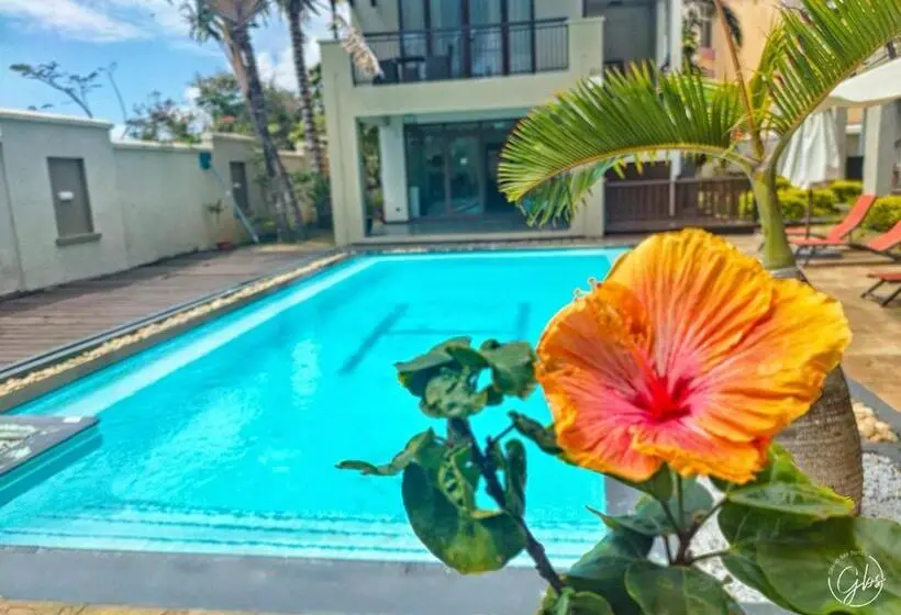 Grand Bay Suites