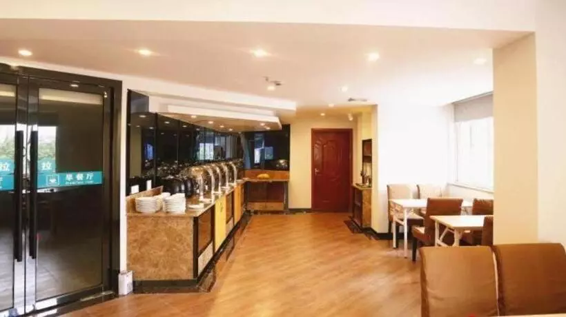 ホテル Greentree Inn Hangzhou Linan Wanma Road Express