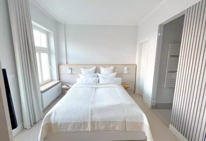 ホテル Villa Astoria   Kühlungsborn