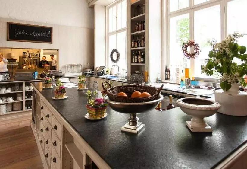 ホテル Villa Astoria   Kühlungsborn