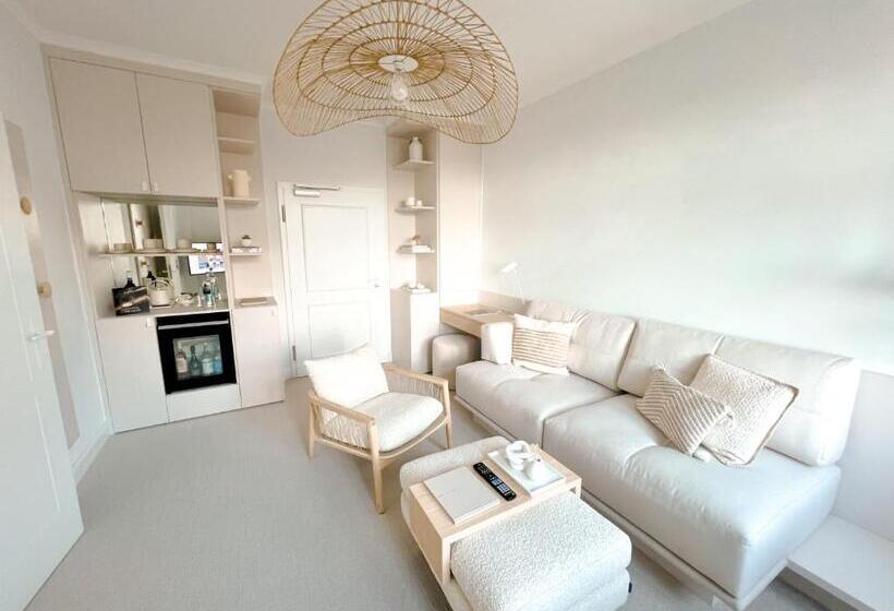 هتل Villa Astoria Kühlungsborn