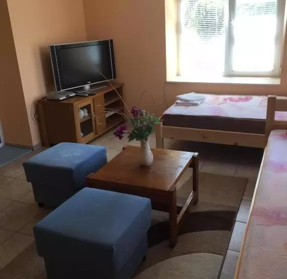 ペンション Guest House Nadezhda