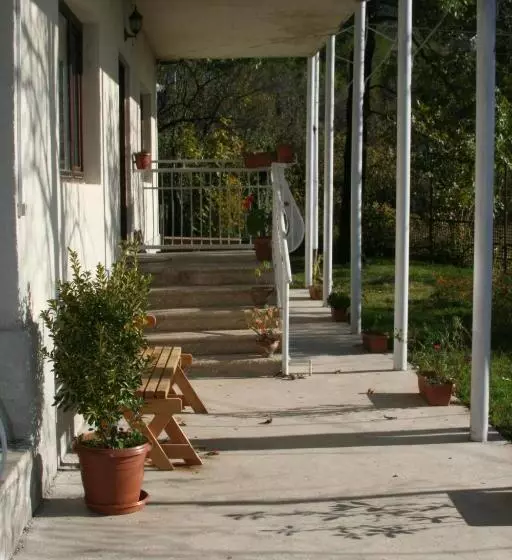 پانسیون Villa Gelati