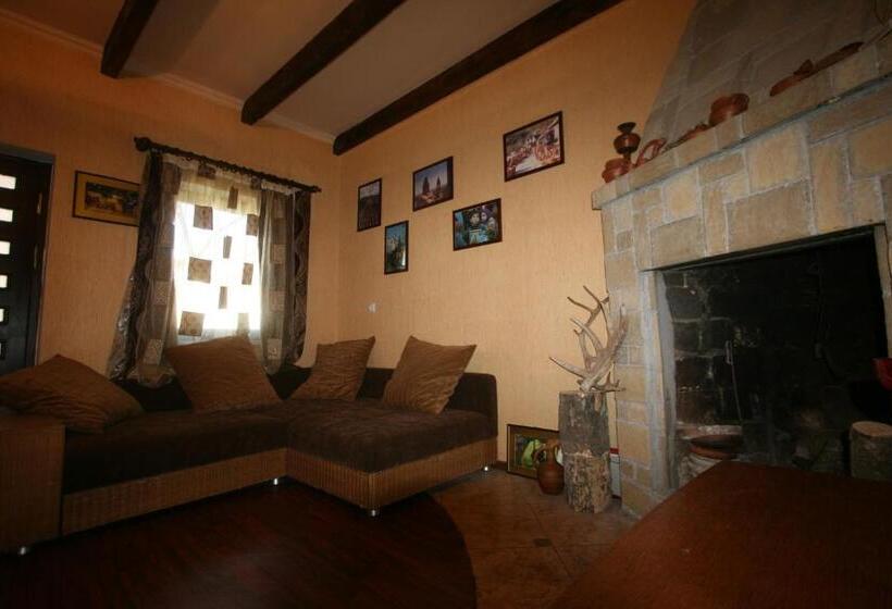 پانسیون Villa Gelati