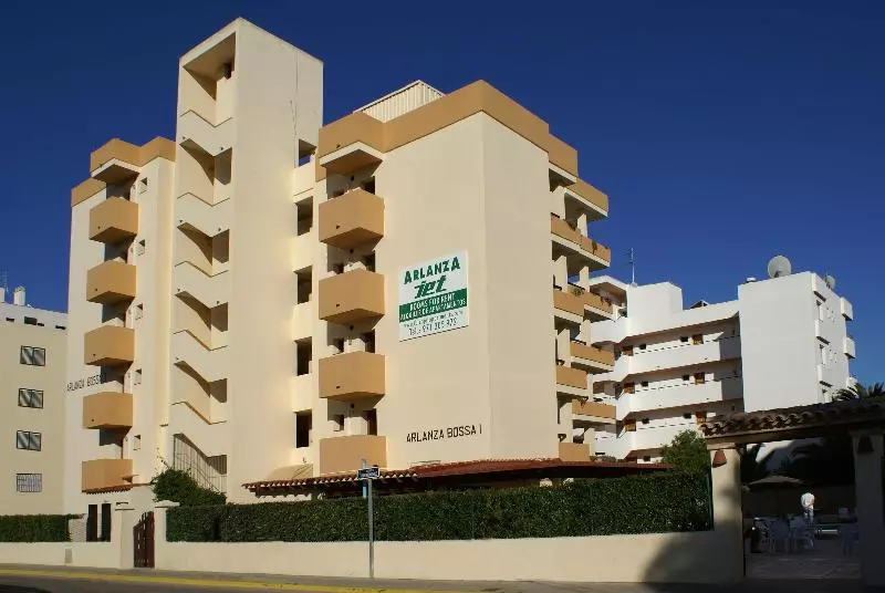 Apartamentos Arlanza   Only Adults