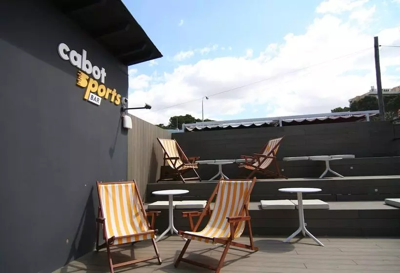 Cabot Tres Torres Apartments