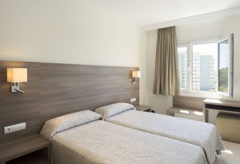 Cabot Tres Torres Apartments