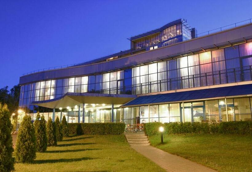Bellevue Park Hotel Riga With Free Parking
